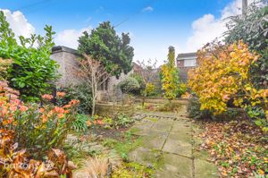 Photo 9- click for photo gallery